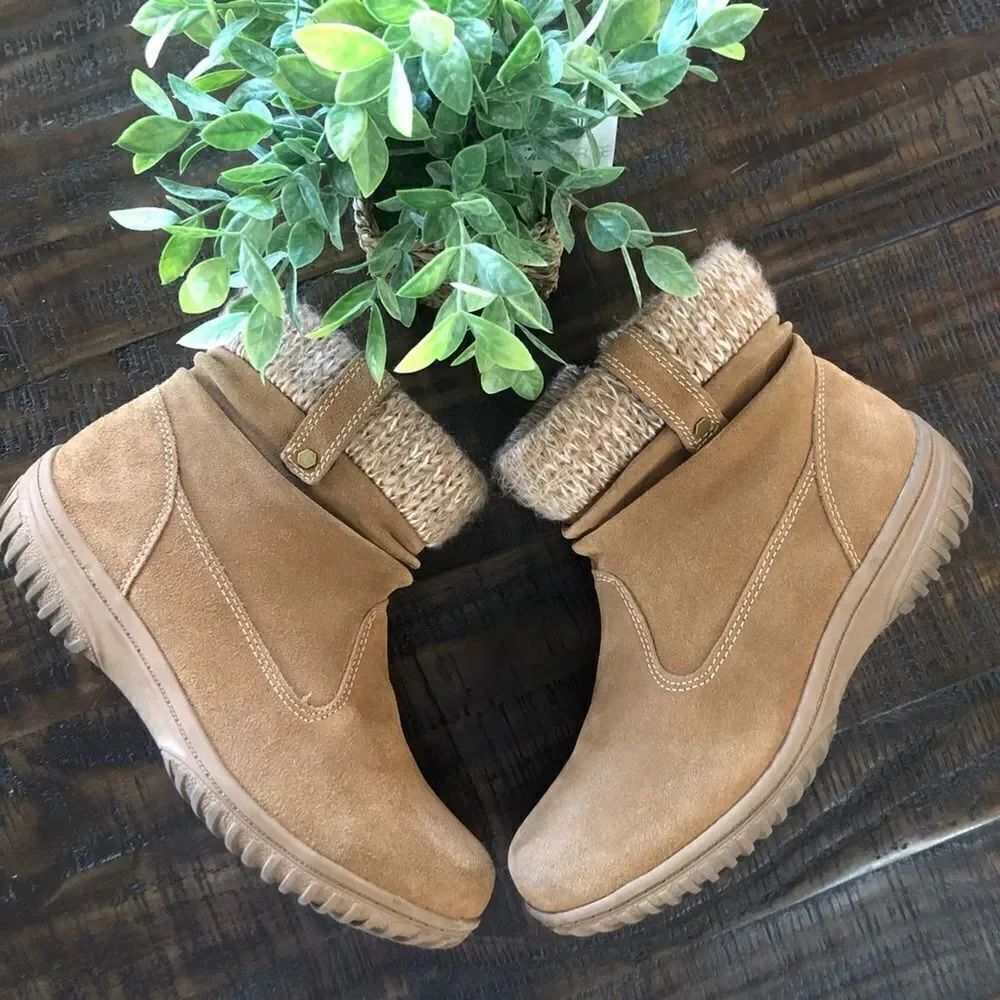 Khombu Laura Chestnut Tan All Weather Bootie 10